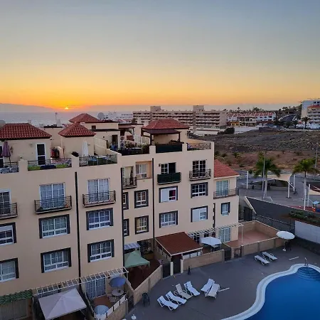 Апартаменты Next To Ajabo Pool & Ocean View