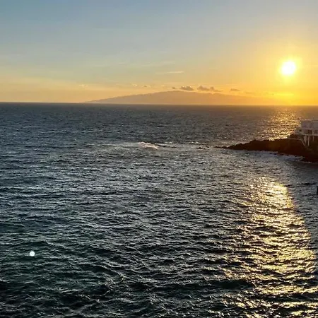 Next To Ajabo Pool & Ocean View Апартаменты *