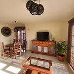Next To Ajabo Pool & Ocean View 아파트