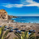דירה Next To Ajabo Pool & Ocean View